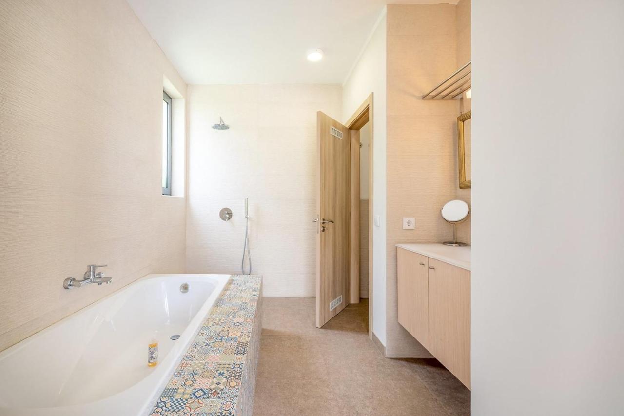 Guestready - Luxury Beach Villa With Private Pool Mafra Extérieur photo